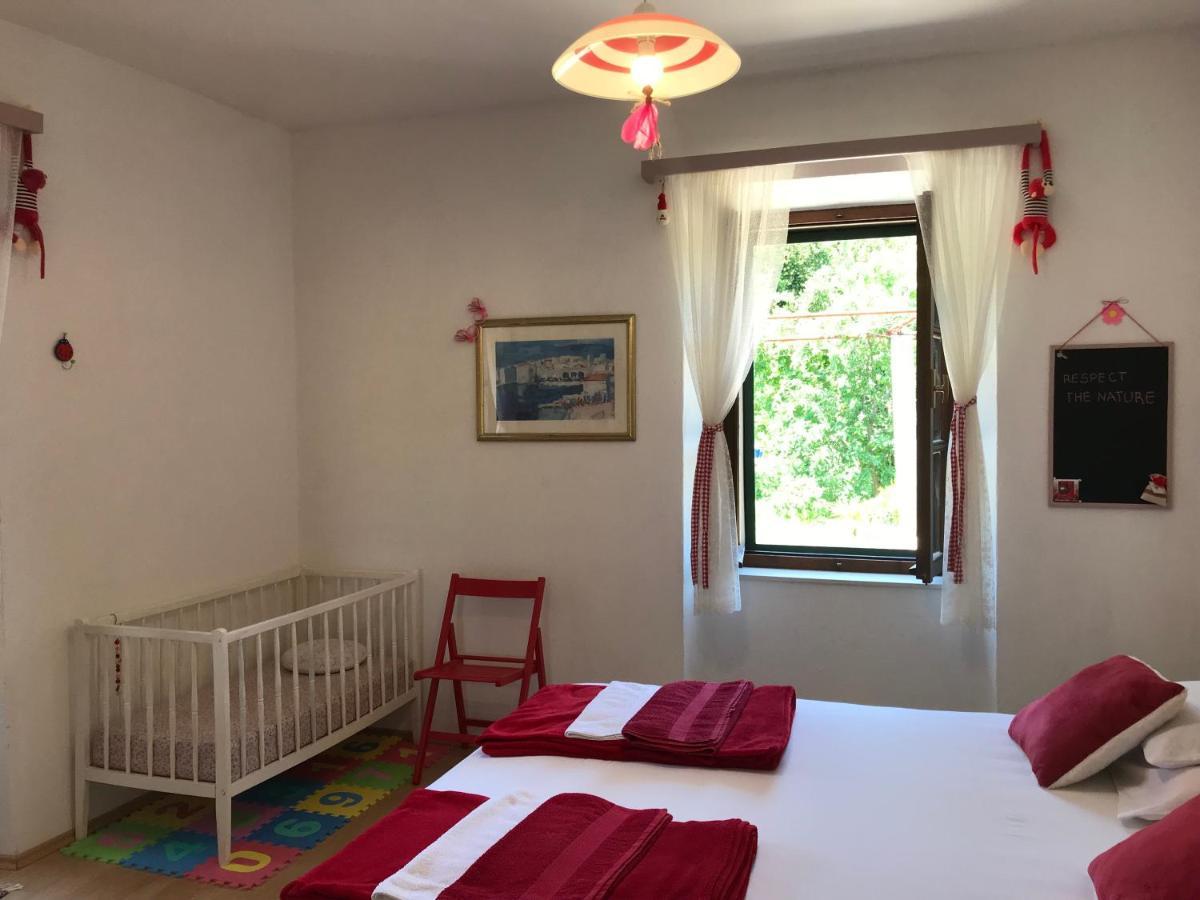 Holiday Home Klaic - Kids Friendly Gruda Esterno foto